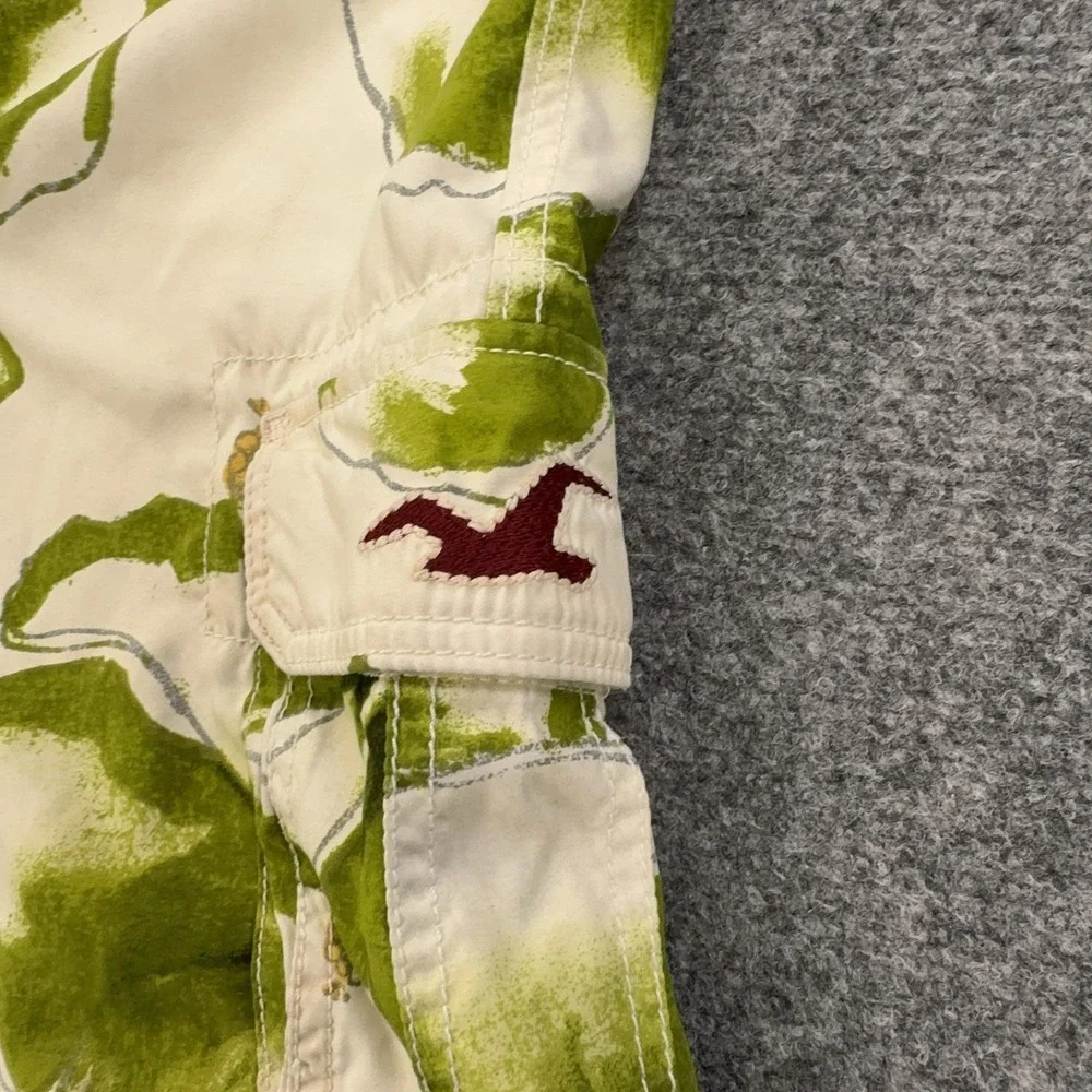 Hollister Board Shorts Mens XL Green Floral Hawaiian Swim Trunks Mesh Lined